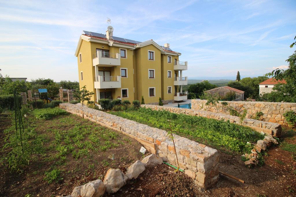 Apartments Salatic Krk Town Exterior photo