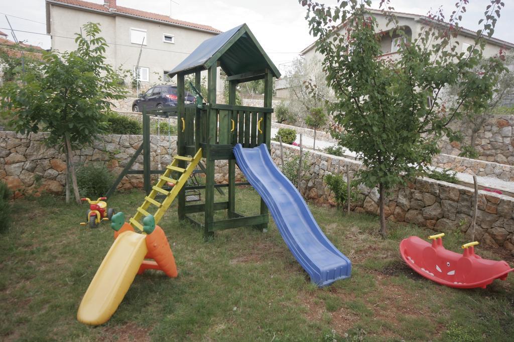 Apartments Salatic Krk Town Exterior photo